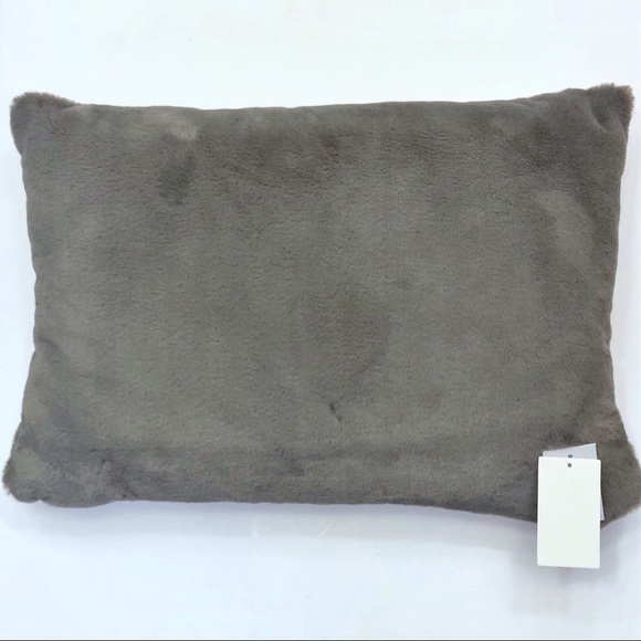 Nordstrom Gray Reversible Faux Fur Plush Pillow - Picture 4 of 8
